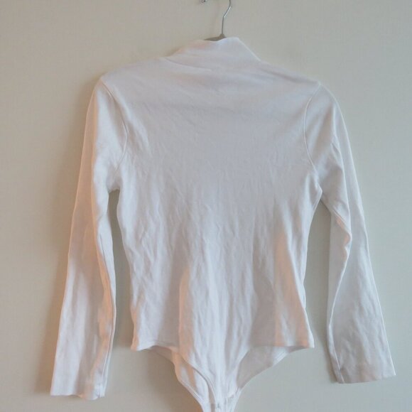HILL HOUSE HOME The Luna Bodysuit in White Jersey Minimalist Neutral - Size S - Picture 12 of 15